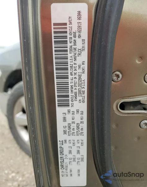 2014 Ram 1500 Slt из США, поврежденный, VIN 1C6RR7LG5ES284811